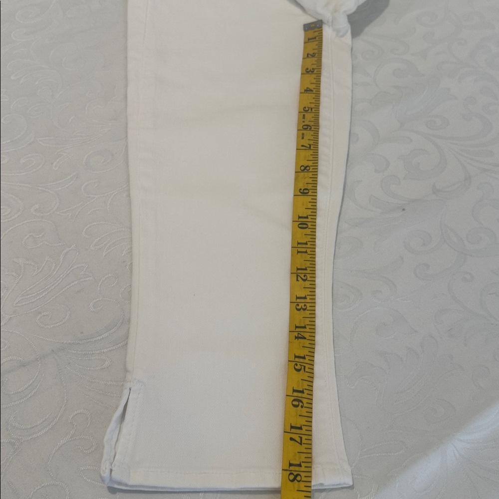 Mother Hi-Waist Capri Jeans. Ladies 26 - Picture 14 of 16